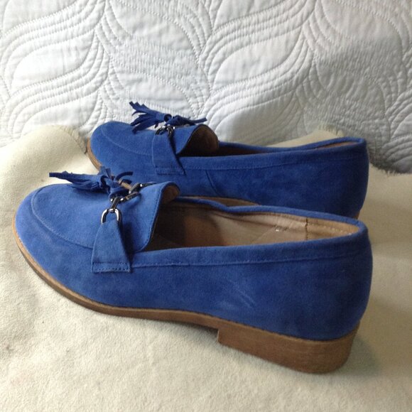 NWOT TG Brinley 11, Sueded Blue Loafers with Horse bit and Tassels, Ivy League - Picture 4 of 7